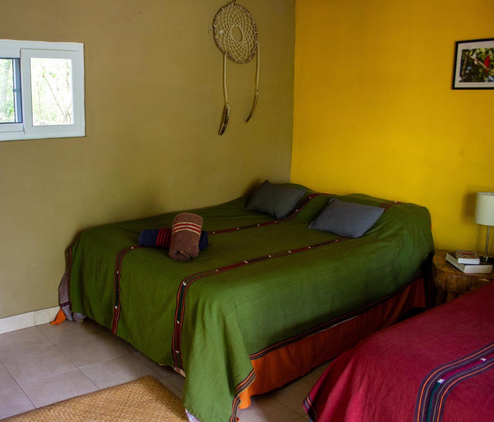 Alice Guesthouse El Remate Eksteriør bilde